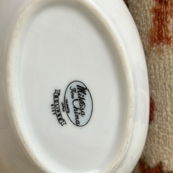 VINTAGE MIKASA 6137 GRAVY BOAT HANDLED WITH UNDER PLATE PLATINUM TRIM RARE ITEM - Picture 9 of 15